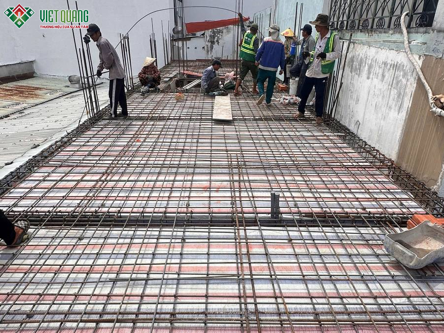 Xây dựng căn hộ dịch vụ 7 tầng 5x22m có hầm