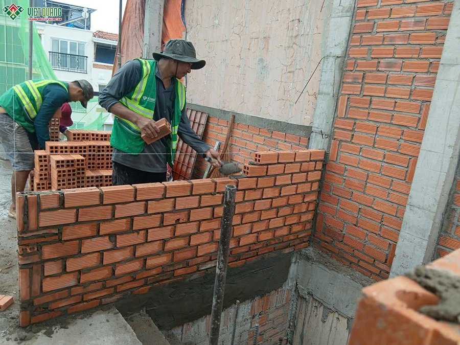 Thi công xây tường ô chuồng cu