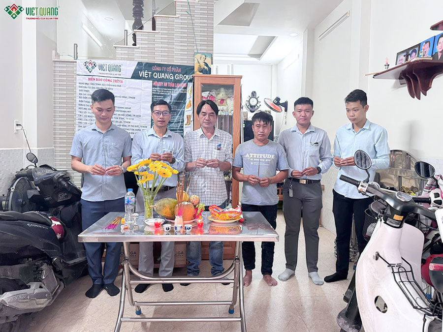 https://kientrucvietquang.net/khoi-cong-sua-nha-nang-tang-nha-pho-3-tang-4x9m-cho-gia-dinh-anh-dung-ngu-phuong-an-hoi-dong/