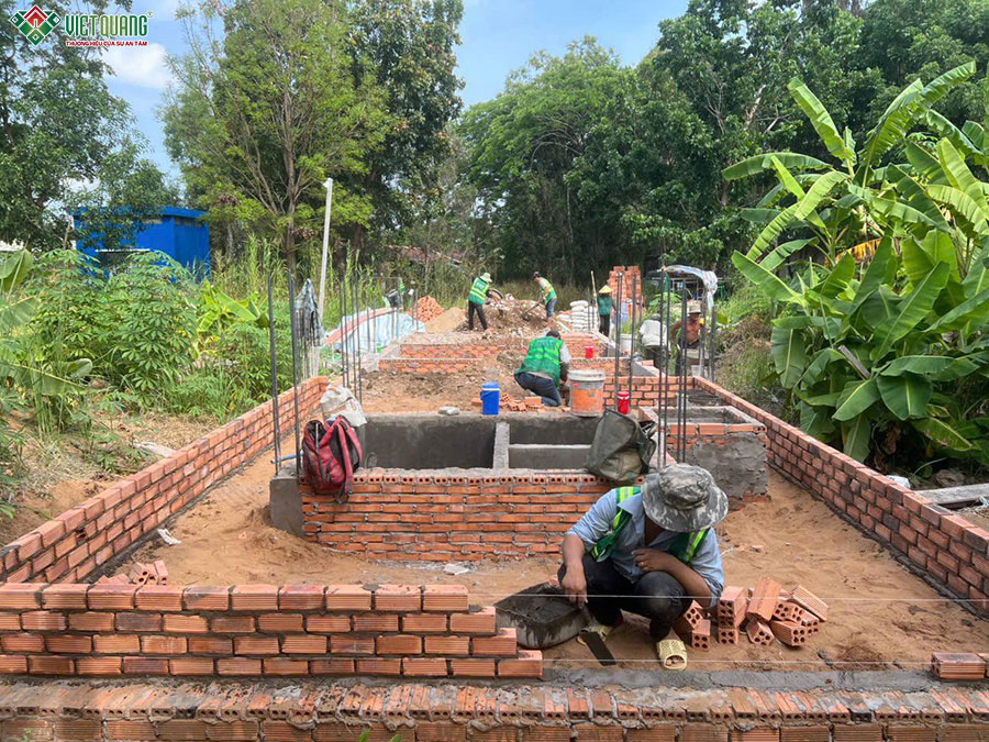 thi công xây tường bao đà kiềng