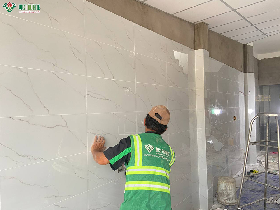 Thi công xây thô khung nhà 2 tầng 4.6x9.5m chị Huệ phường Bình Trị Đông