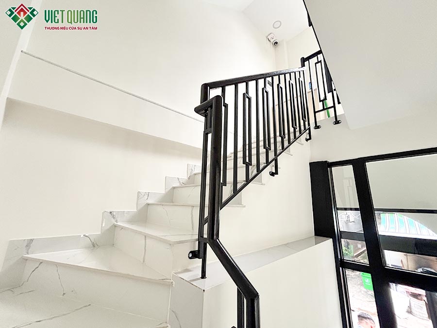 Xây dựng nhà 1 trệt 1 lửng 3 lầu 4x12m phường Minh Phụng