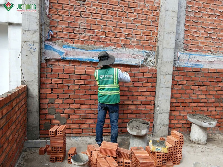 Thi công xây dựng nhà 1 trệt 2 lầu tum sân thượn 4x9m