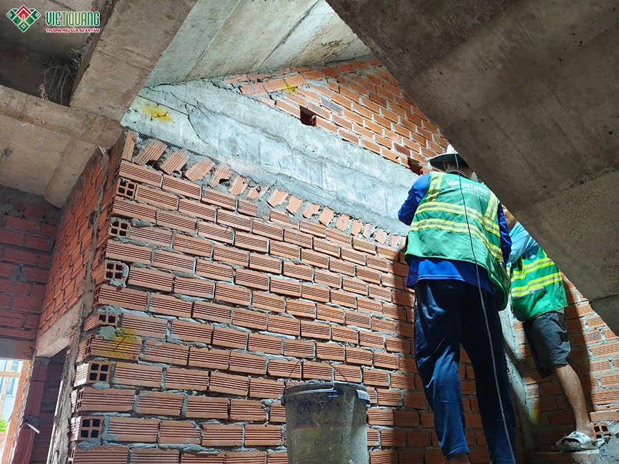 Thi công xây dựng nhà 1 trệt 2 lầu tum sân thượn 4x9m