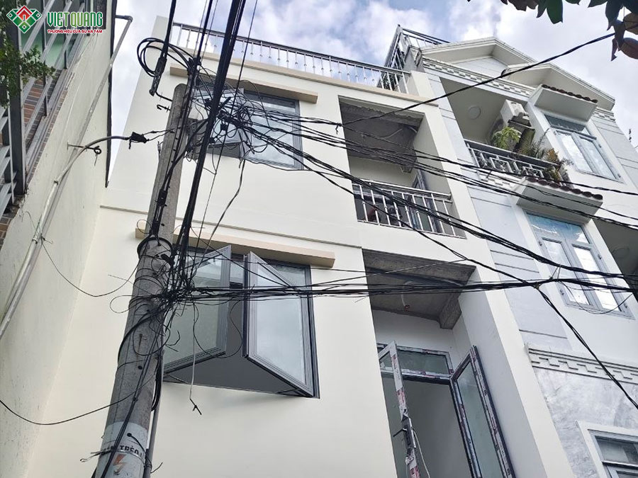 Thi công xây dựng nhà 1 trệt 2 lầu tum sân thượn 4x9m