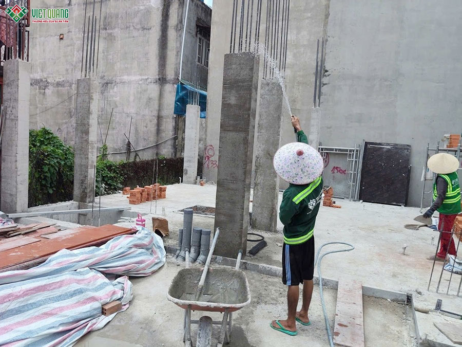 Thi công xây dựng tòa nhà căn hộ dịch vụ 5 tầng 9x13m