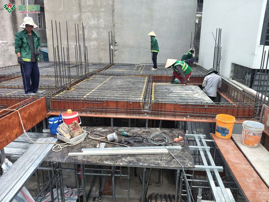 Thi công xây dựng tòa nhà căn hộ dịch vụ 5 tầng 9x13m