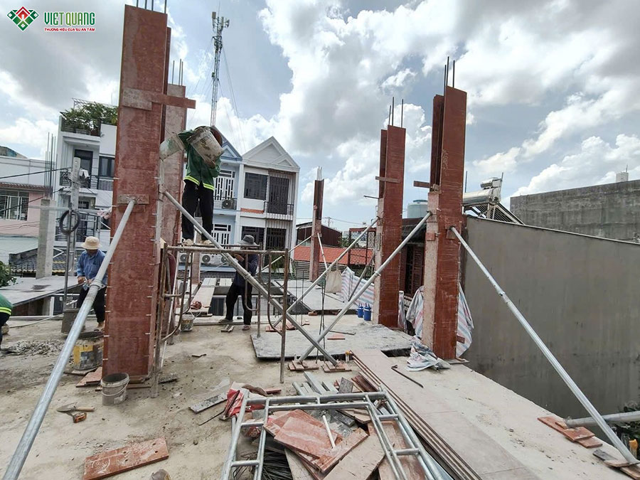 Thi công xây dựng tòa nhà căn hộ dịch vụ 5 tầng 9x13m