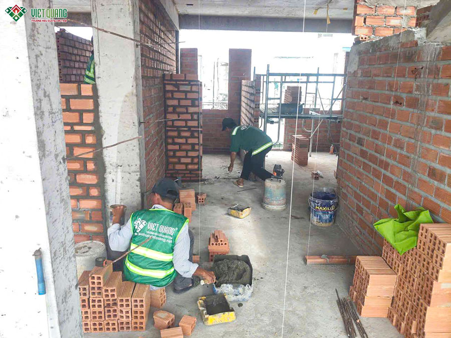Thi công xây dựng tòa nhà căn hộ dịch vụ 5 tầng 9x13m