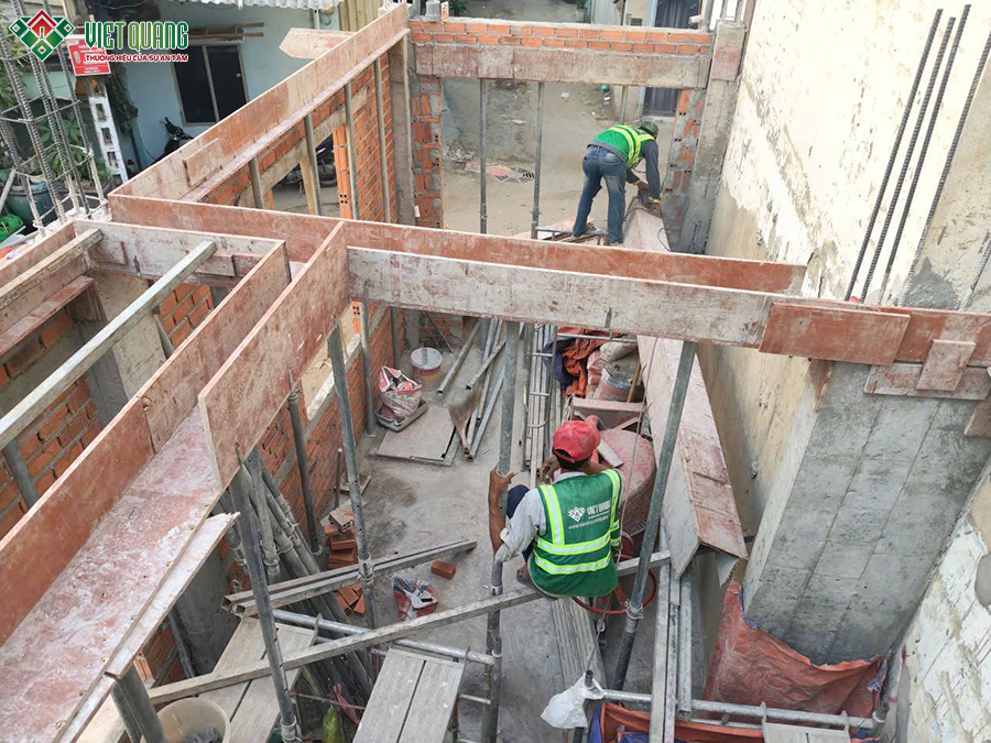 Xây dựng nhà 3 tầng tum sân thượng 3x10m