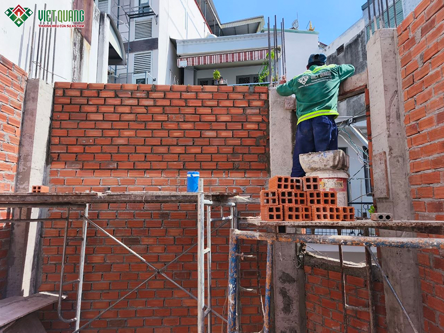 Xây dựng nhà 3 tầng tum sân thượng 3x10m