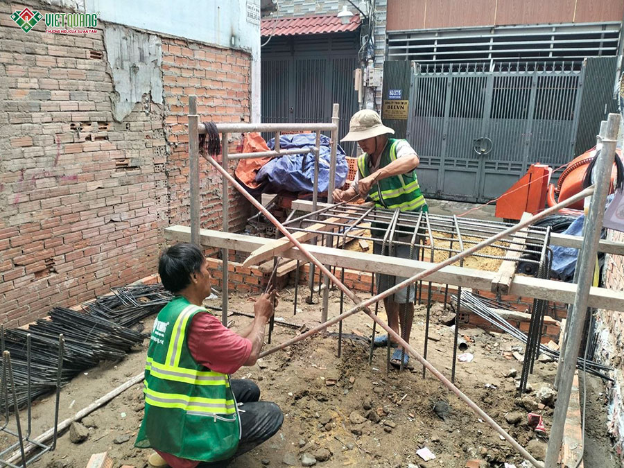 Thiết kế thi công trọn gói phố 3 tầng tum sân thượng 4x20m