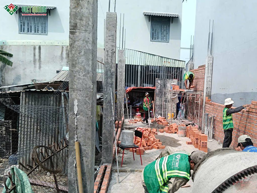 Xây dựng nhà phố 3 tầng 4x17m