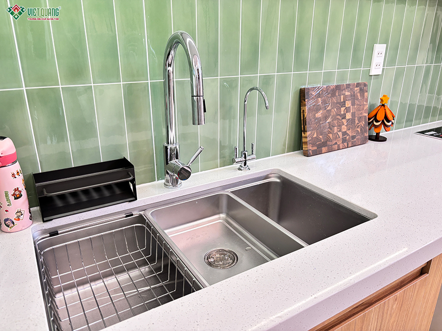 Bàn giao nhà phố 3 tầng tum sân thượng 3x8m