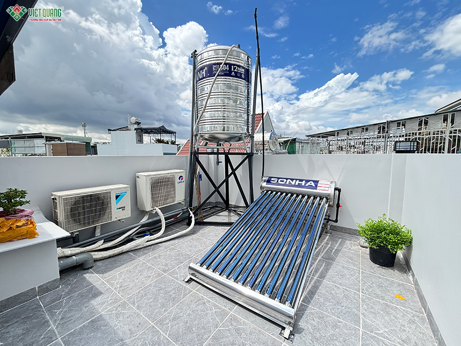 Bàn giao nhà phố 3 tầng tum sân thượng 3x8m