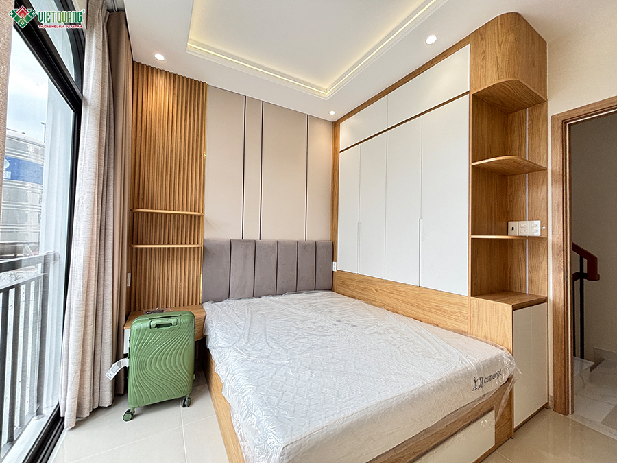 Bàn giao nhà phố 3 tầng tum sân thượng 3x8m