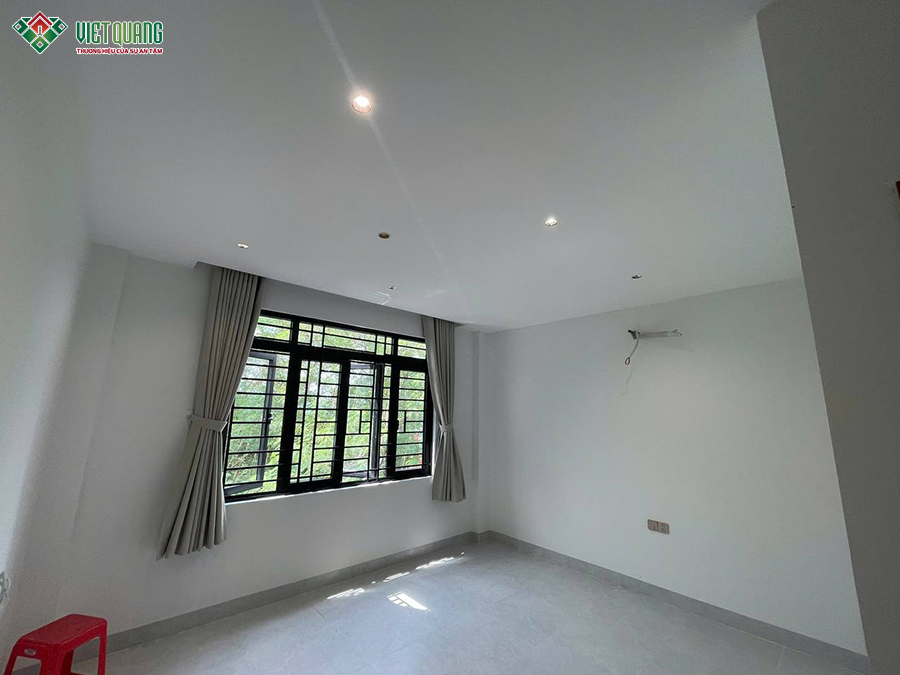 Sửa chữa nhà phố 1 trệt 2 lầu tum sân thượng