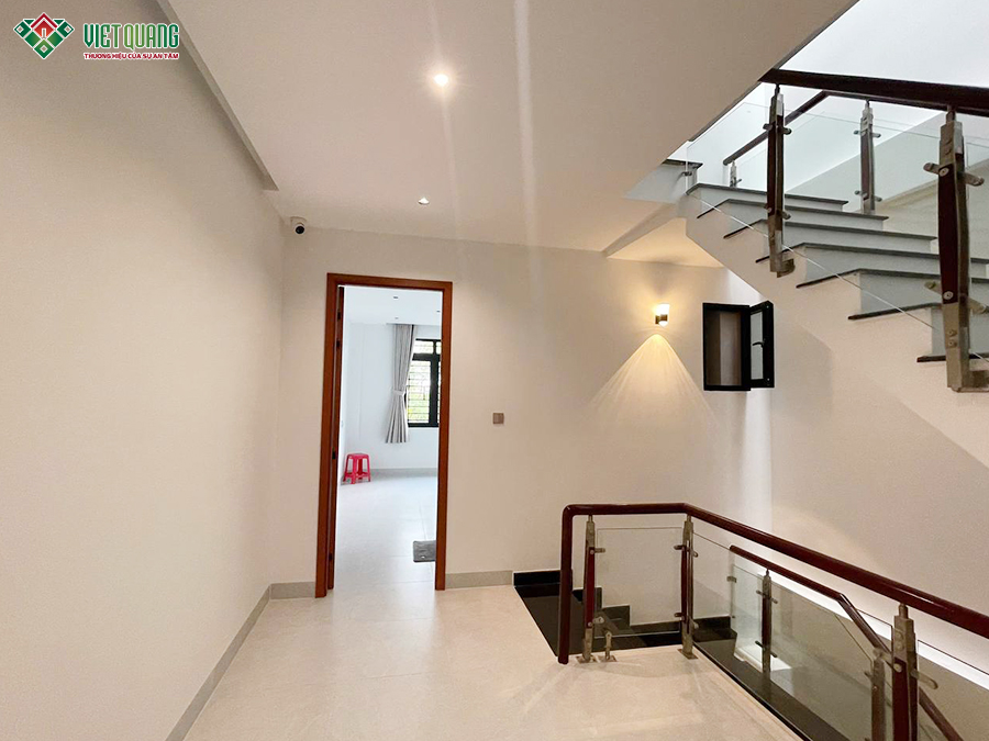 Sửa chữa nhà phố 1 trệt 2 lầu tum sân thượng